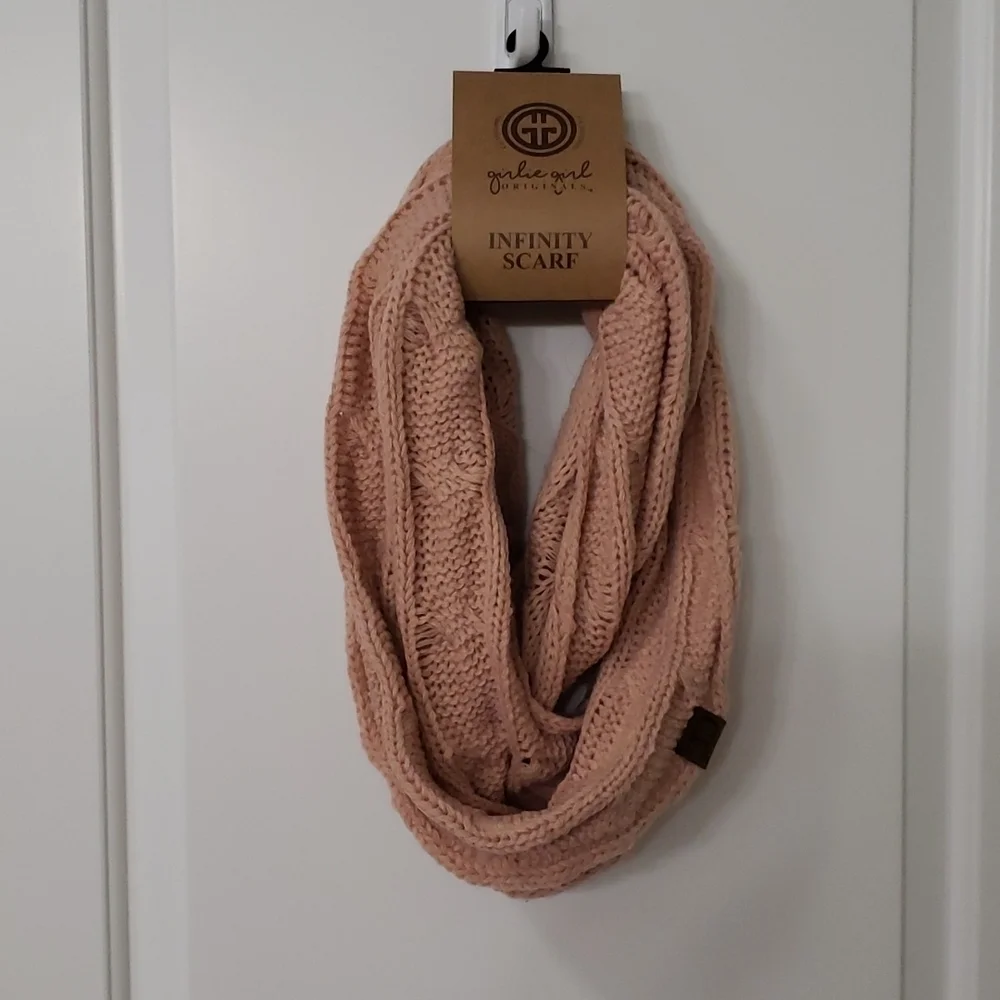 Girlie girl Infinity Scarf